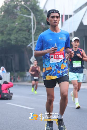 Race photo from SURABAYA ISOPLUS MARATHON 2025