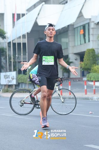 Race photo from SURABAYA ISOPLUS MARATHON 2025