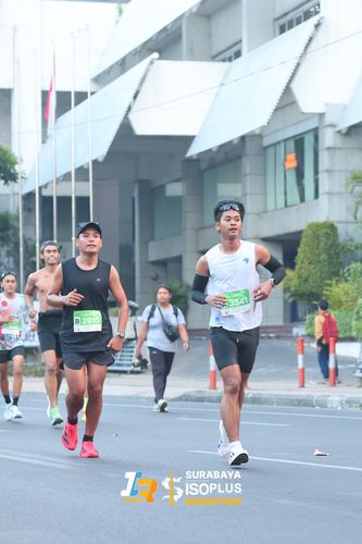 Race photo from SURABAYA ISOPLUS MARATHON 2025