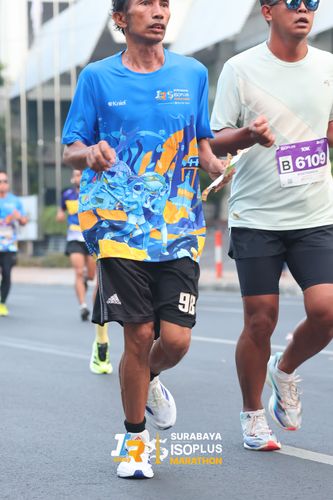 Race photo from SURABAYA ISOPLUS MARATHON 2025