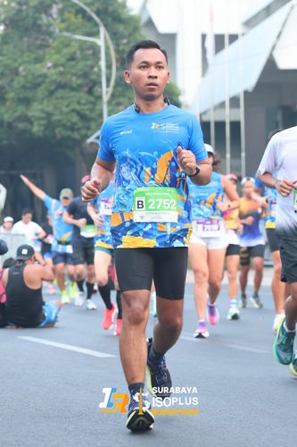 Race photo from SURABAYA ISOPLUS MARATHON 2025