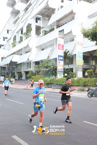 Race photo from SURABAYA ISOPLUS MARATHON 2025
