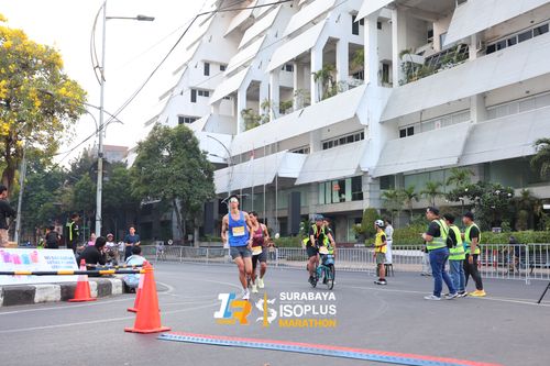 Race photo from SURABAYA ISOPLUS MARATHON 2025