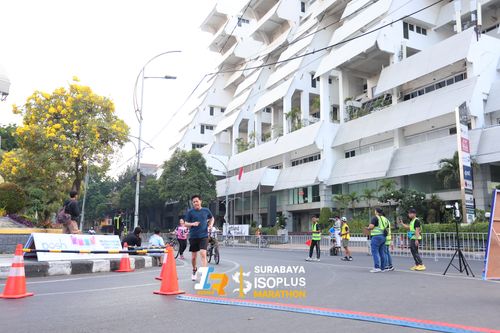 Race photo from SURABAYA ISOPLUS MARATHON 2025