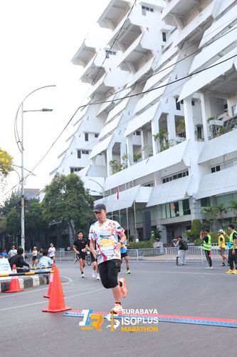 Race photo from SURABAYA ISOPLUS MARATHON 2025