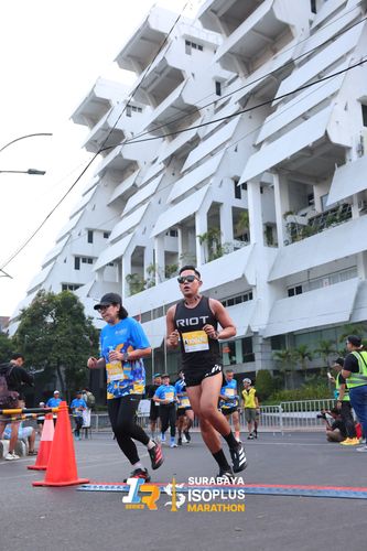 Race photo from SURABAYA ISOPLUS MARATHON 2025