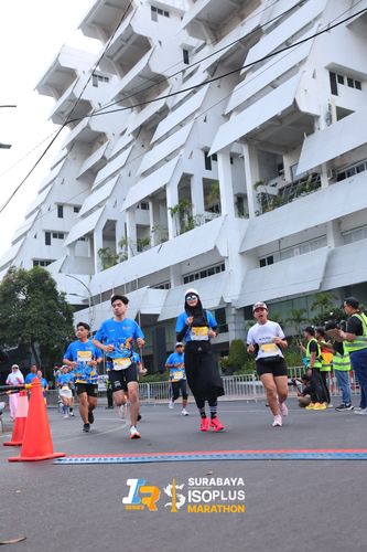 Race photo from SURABAYA ISOPLUS MARATHON 2025