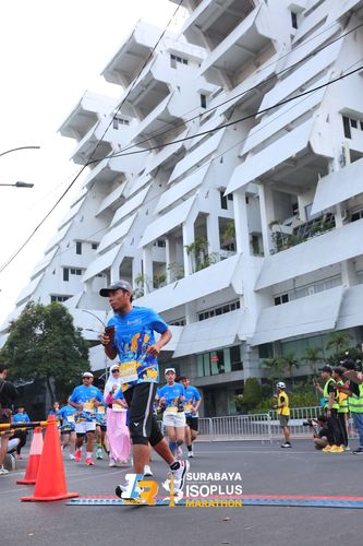 Race photo from SURABAYA ISOPLUS MARATHON 2025