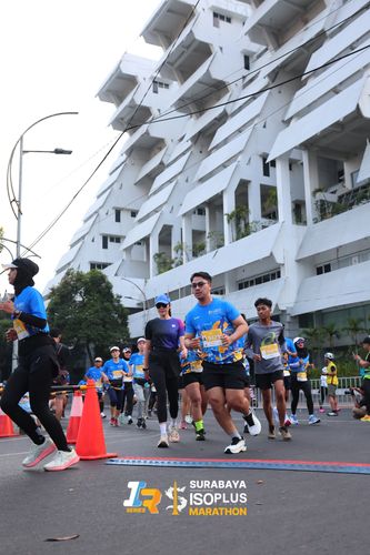 Race photo from SURABAYA ISOPLUS MARATHON 2025