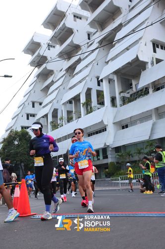 Race photo from SURABAYA ISOPLUS MARATHON 2025