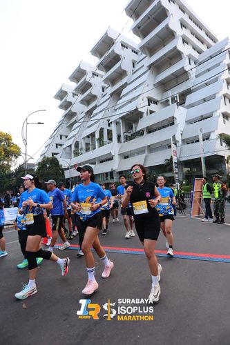 Race photo from SURABAYA ISOPLUS MARATHON 2025