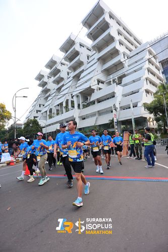 Race photo from SURABAYA ISOPLUS MARATHON 2025