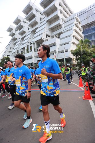 Race photo from SURABAYA ISOPLUS MARATHON 2025
