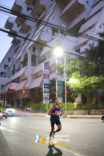 Race photo from SURABAYA ISOPLUS MARATHON 2025