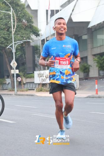 Race photo from SURABAYA ISOPLUS MARATHON 2025