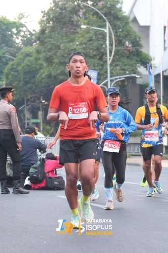 Race photo from SURABAYA ISOPLUS MARATHON 2025
