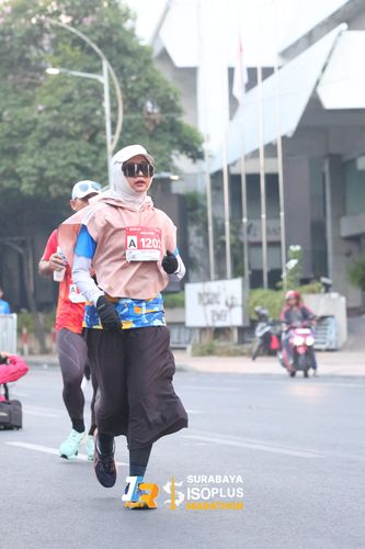Race photo from SURABAYA ISOPLUS MARATHON 2025
