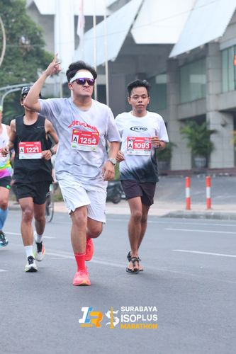 Race photo from SURABAYA ISOPLUS MARATHON 2025
