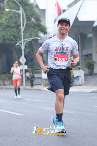 Race photo from SURABAYA ISOPLUS MARATHON 2025
