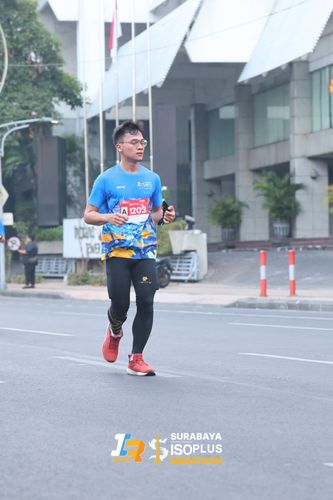 Race photo from SURABAYA ISOPLUS MARATHON 2025