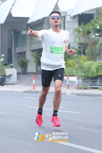 Race photo from SURABAYA ISOPLUS MARATHON 2025