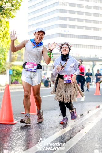 Race photo from Smartfren Run 2025 