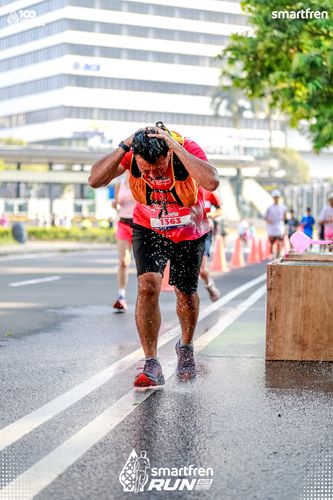Race photo from Smartfren Run 2025 