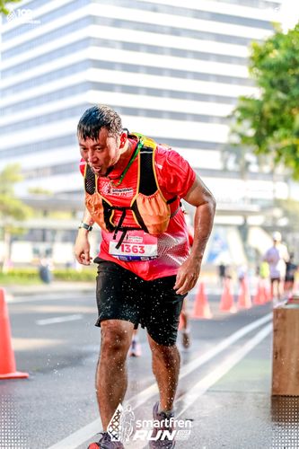 Race photo from Smartfren Run 2025 