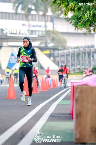 Race photo from Smartfren Run 2025 
