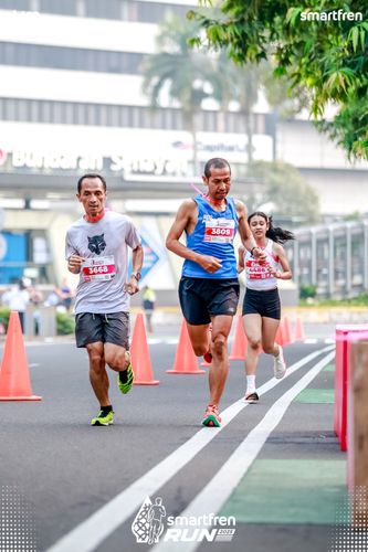 Race photo from Smartfren Run 2025 