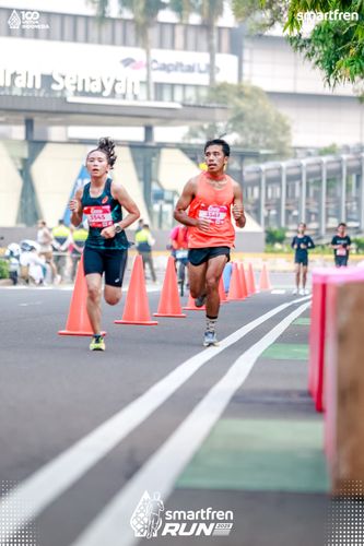 Race photo from Smartfren Run 2025 