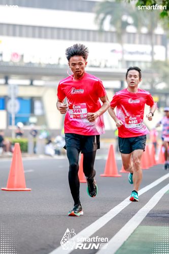 Race photo from Smartfren Run 2025 