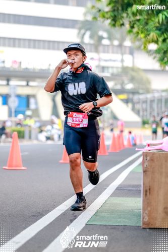 Race photo from Smartfren Run 2025 