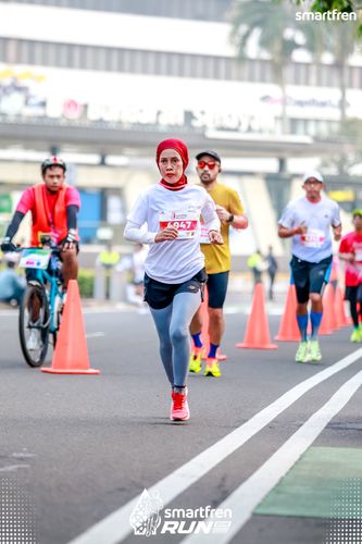 Race photo from Smartfren Run 2025 