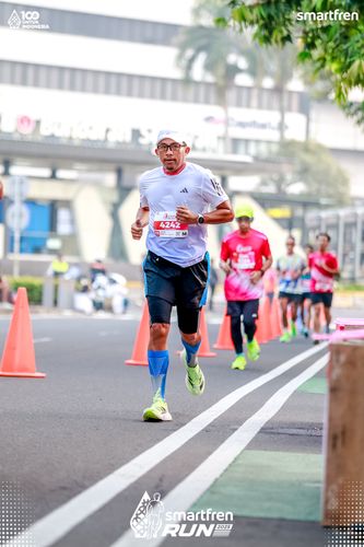 Race photo from Smartfren Run 2025 