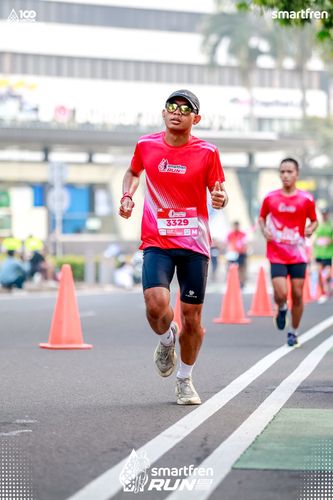Race photo from Smartfren Run 2025 