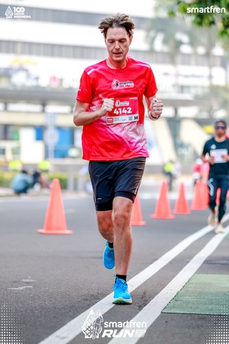 Race photo from Smartfren Run 2025 