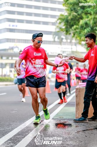 Race photo from Smartfren Run 2025 