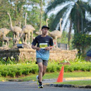 Race photo from BOGORUN 2026