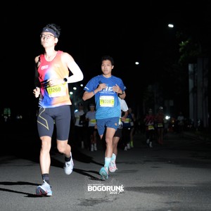 Race photo from BOGORUN 2026