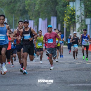 Race photo from BOGORUN 2026