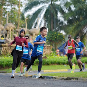 Race photo from BOGORUN 2026