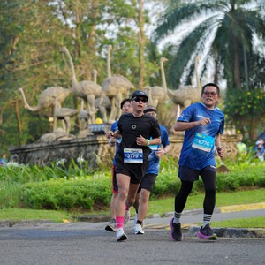 Race photo from BOGORUN 2026