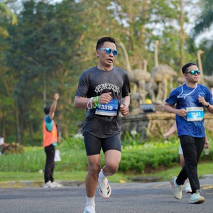 Race photo from BOGORUN 2026