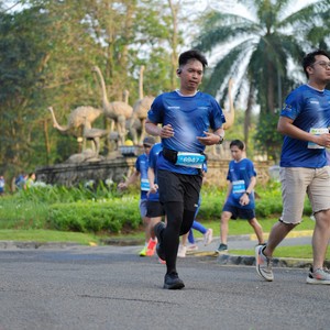 Race photo from BOGORUN 2026