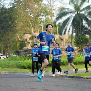 Race photo from BOGORUN 2026
