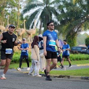 Race photo from BOGORUN 2026