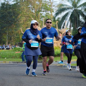 Race photo from BOGORUN 2026