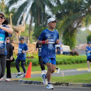 Race photo from BOGORUN 2026