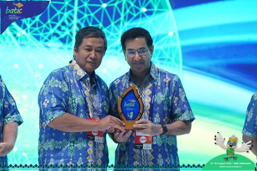 Race photo from Telin Batic 2024 Photo Search